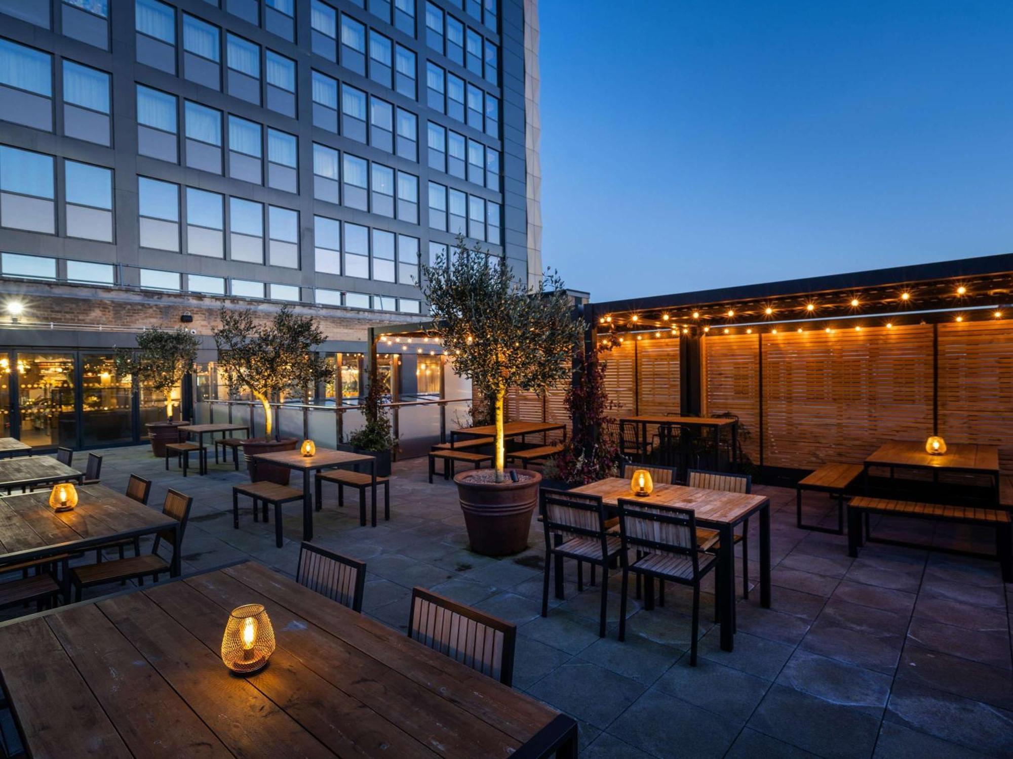 Mercure Newport Екстериор снимка