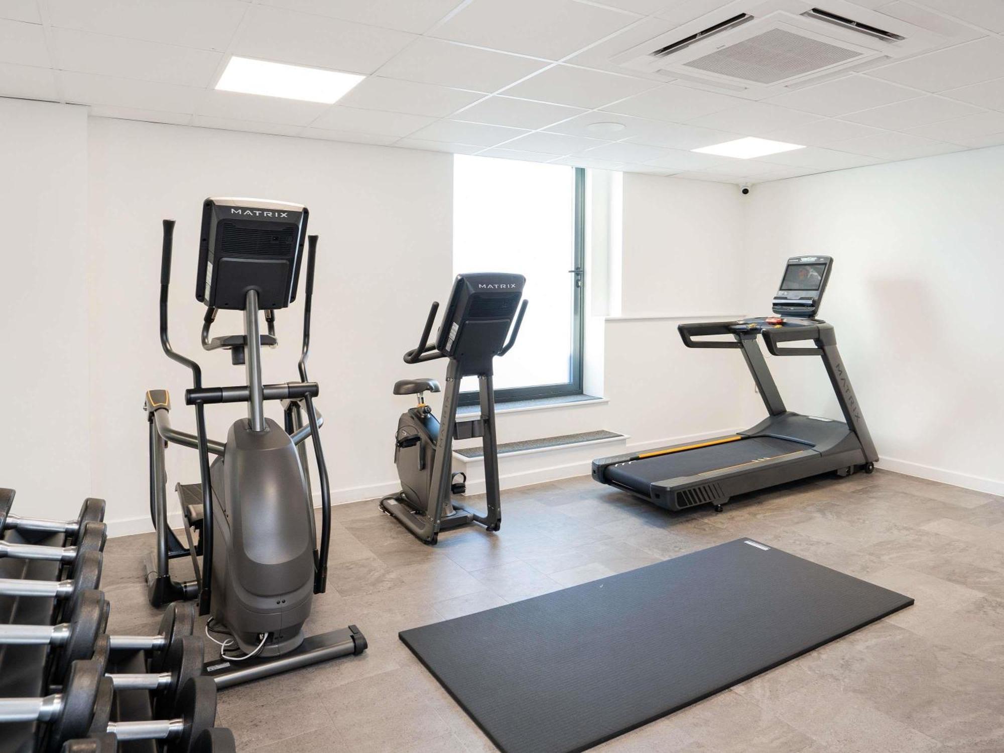Mercure Newport Екстериор снимка